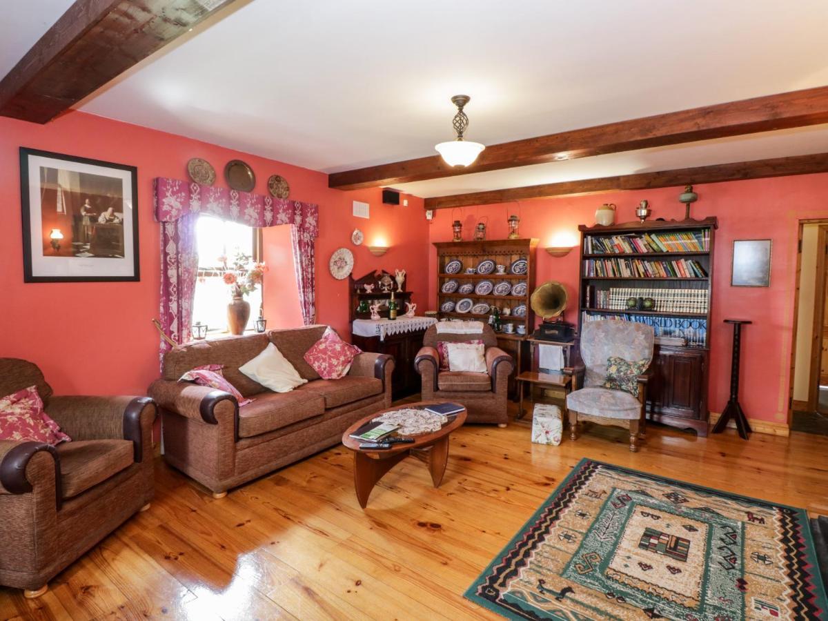 Vila An Maide Ban Cootehill Exteriér fotografie