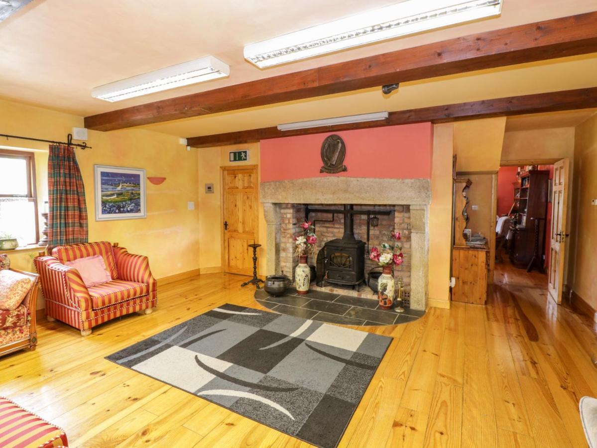 Vila An Maide Ban Cootehill Exteriér fotografie