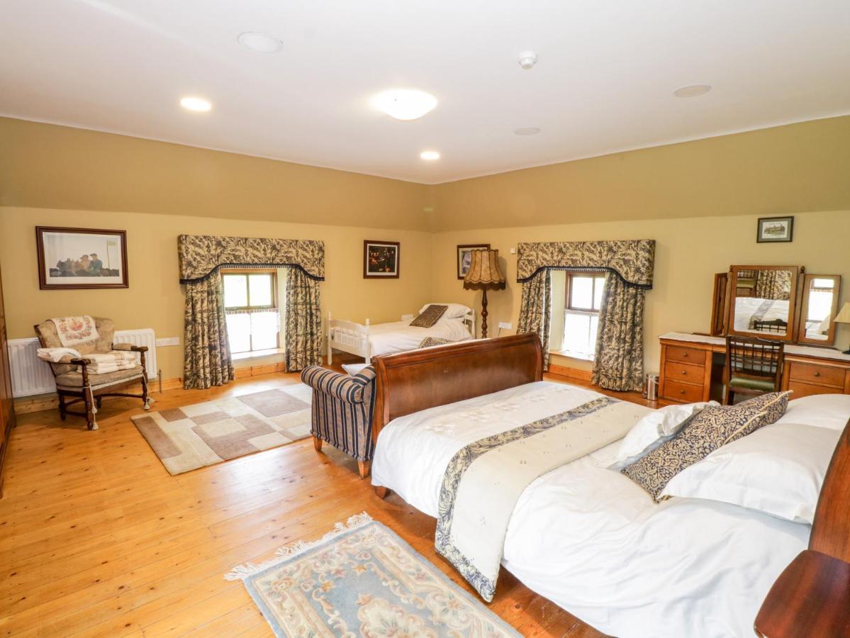 Vila An Maide Ban Cootehill Exteriér fotografie