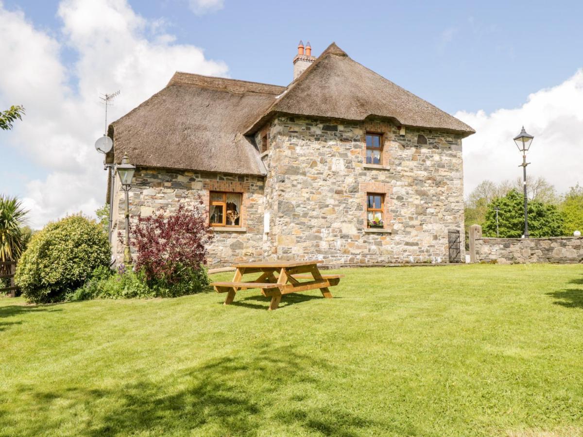 Vila An Maide Ban Cootehill Exteriér fotografie
